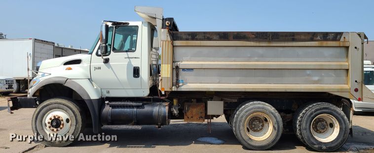 image for item DM5059 2006 International WorkStar 7600  dump truck