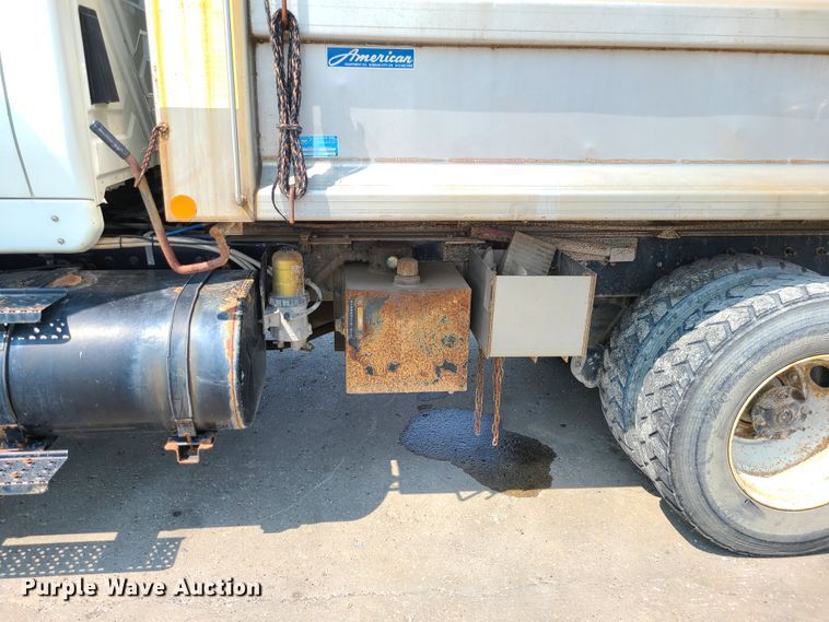 image for item DM5059 2006 International WorkStar 7600  dump truck