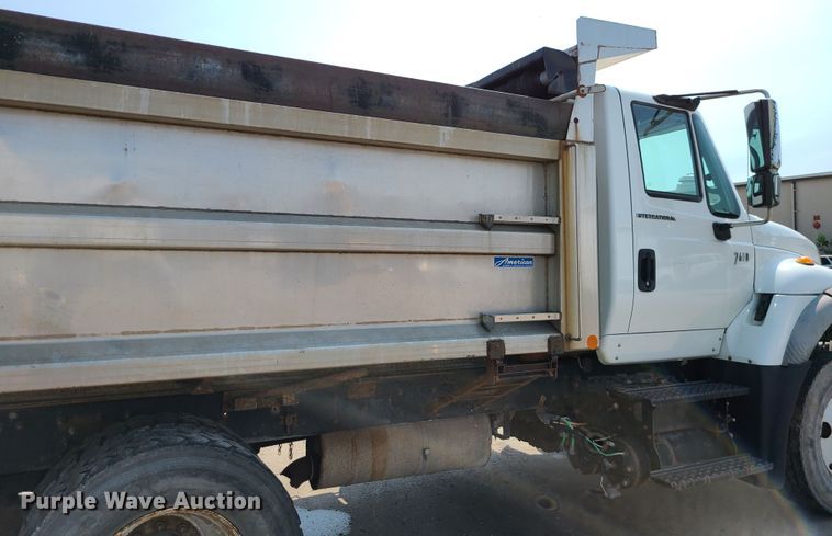 image for item DM5059 2006 International WorkStar 7600  dump truck