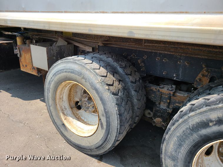 image for item DM5059 2006 International WorkStar 7600  dump truck