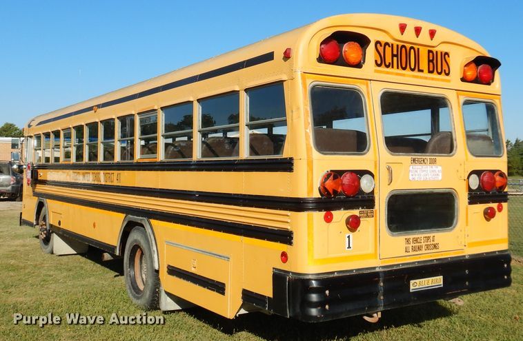 image for item DM5152 2002 Blue Bird TC2000  school bus