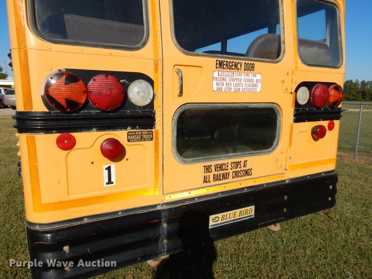 image for item DM5152 2002 Blue Bird TC2000  school bus