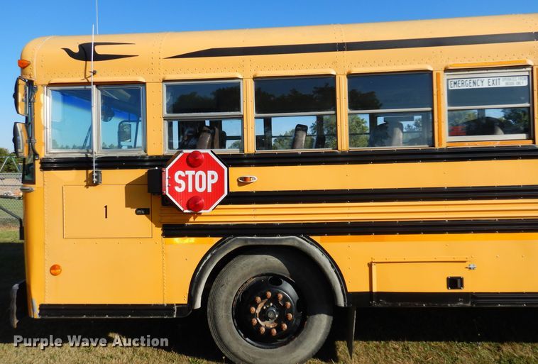 image for item DM5152 2002 Blue Bird TC2000  school bus