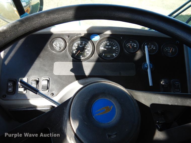 image for item DM5152 2002 Blue Bird TC2000  school bus