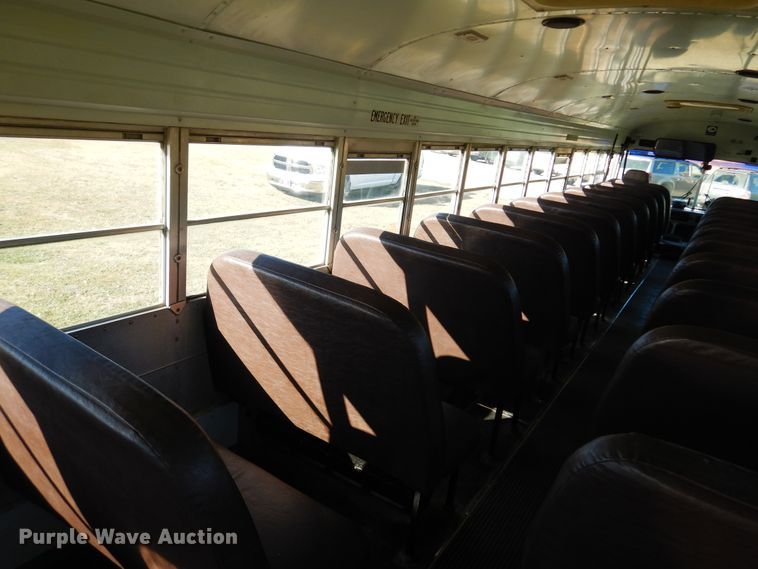 image for item DM5152 2002 Blue Bird TC2000  school bus