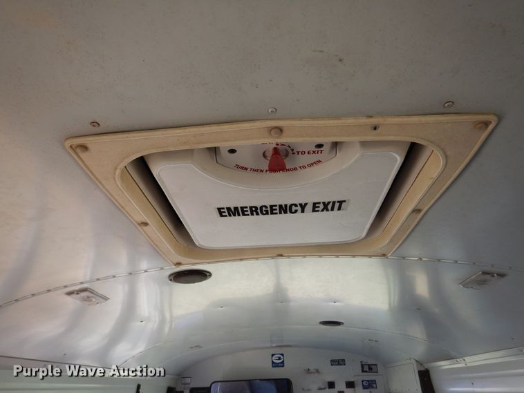 image for item DM5152 2002 Blue Bird TC2000  school bus