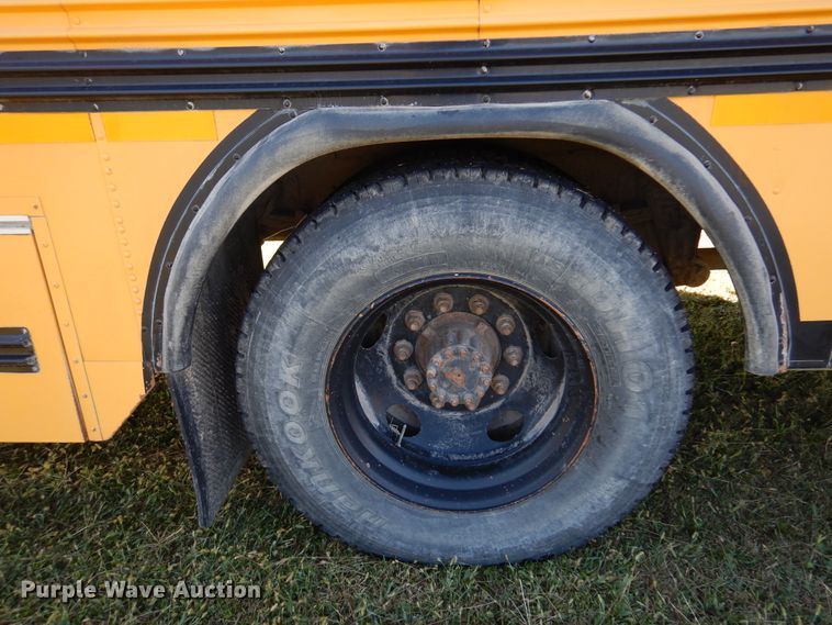 image for item DM5152 2002 Blue Bird TC2000  school bus