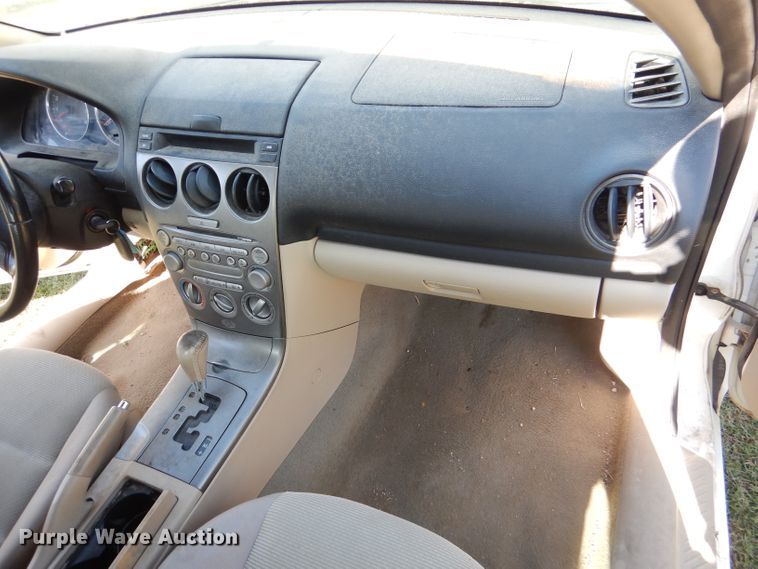 image for item DN5255 2005 Mazda Mazda6