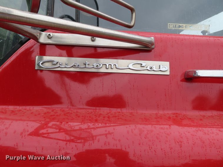 image for item DN7754 1984 Ford 8000  pumper fire truck