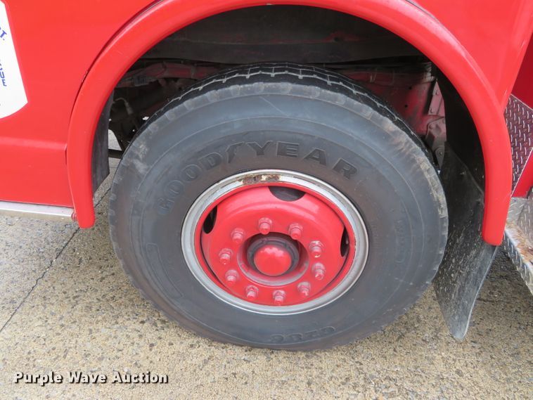 image for item DN7754 1984 Ford 8000  pumper fire truck