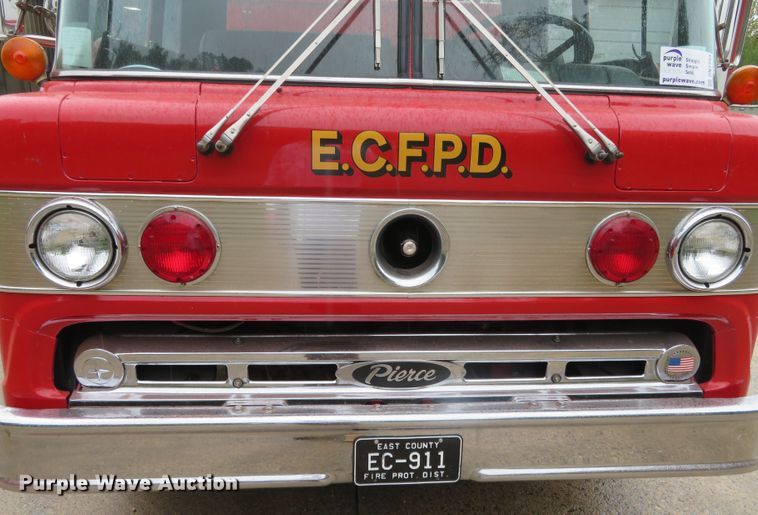 image for item DN7754 1984 Ford 8000  pumper fire truck