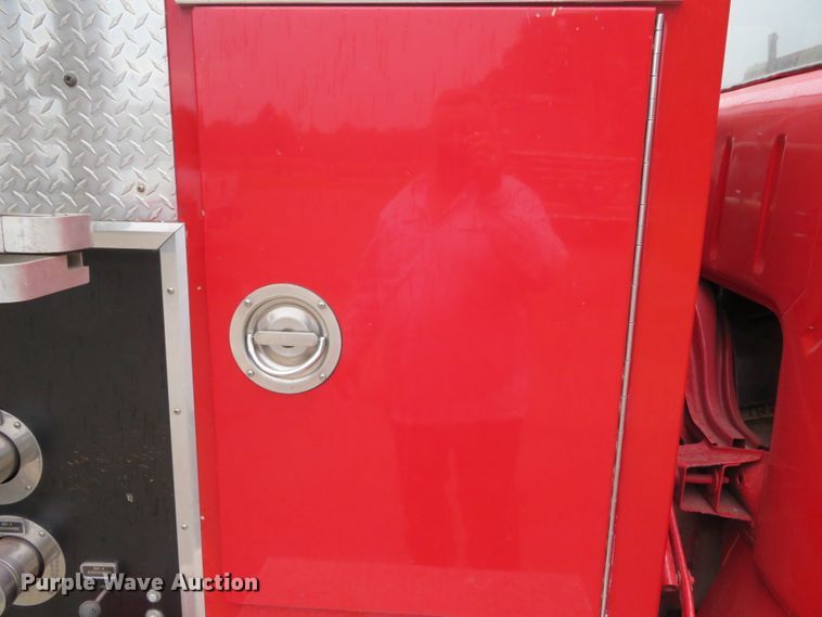 image for item DN7754 1984 Ford 8000  pumper fire truck