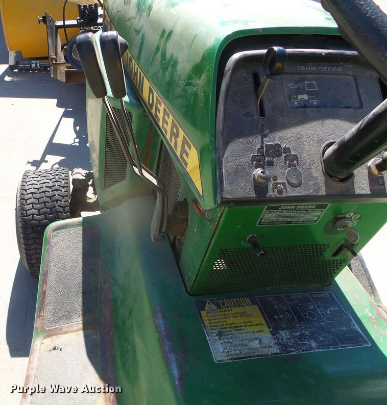 image for item GP9523 John Deere 318  garden tractor