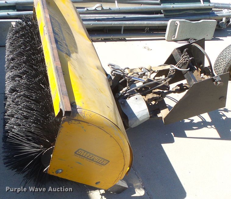 image for item GP9523 John Deere 318  garden tractor