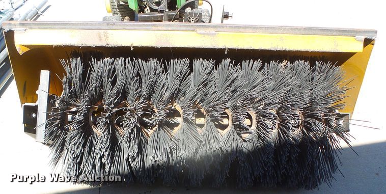 image for item GP9523 John Deere 318  garden tractor