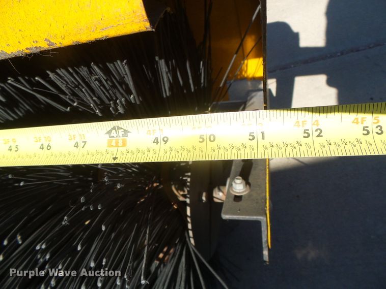 image for item GP9523 John Deere 318  garden tractor