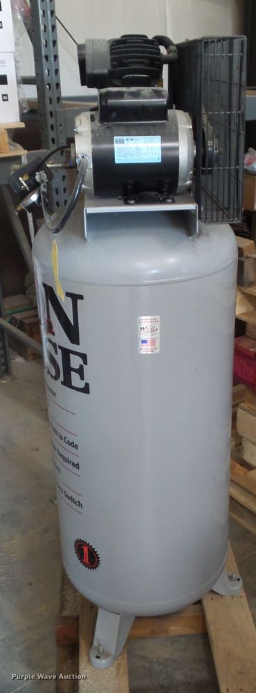 image for item HF9964 Iron Horse IHD6160V1  air compressor