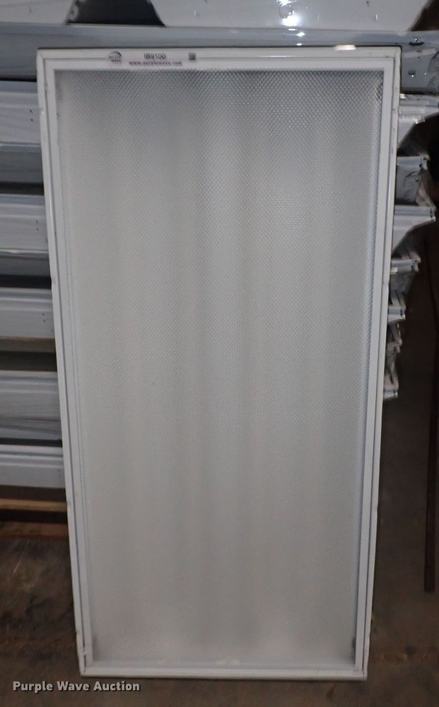 image for item IB9100 Approximately 180 lights