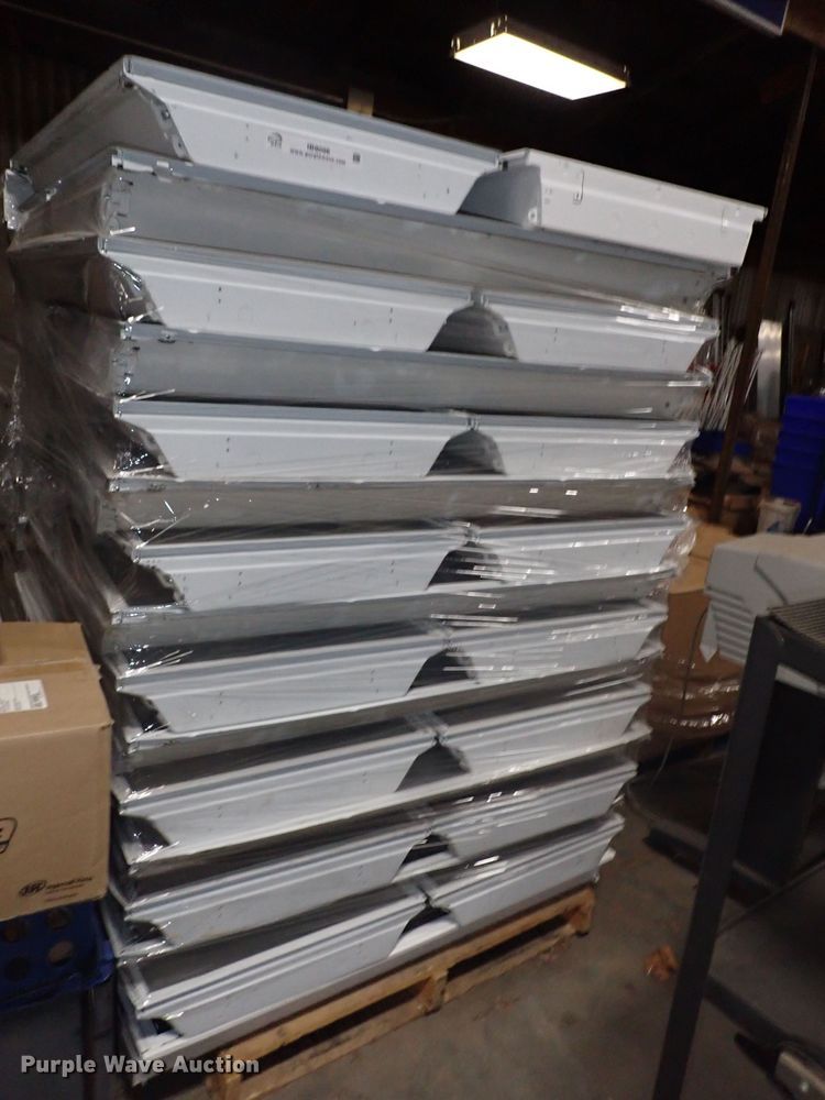 image for item IB9100 Approximately 180 lights