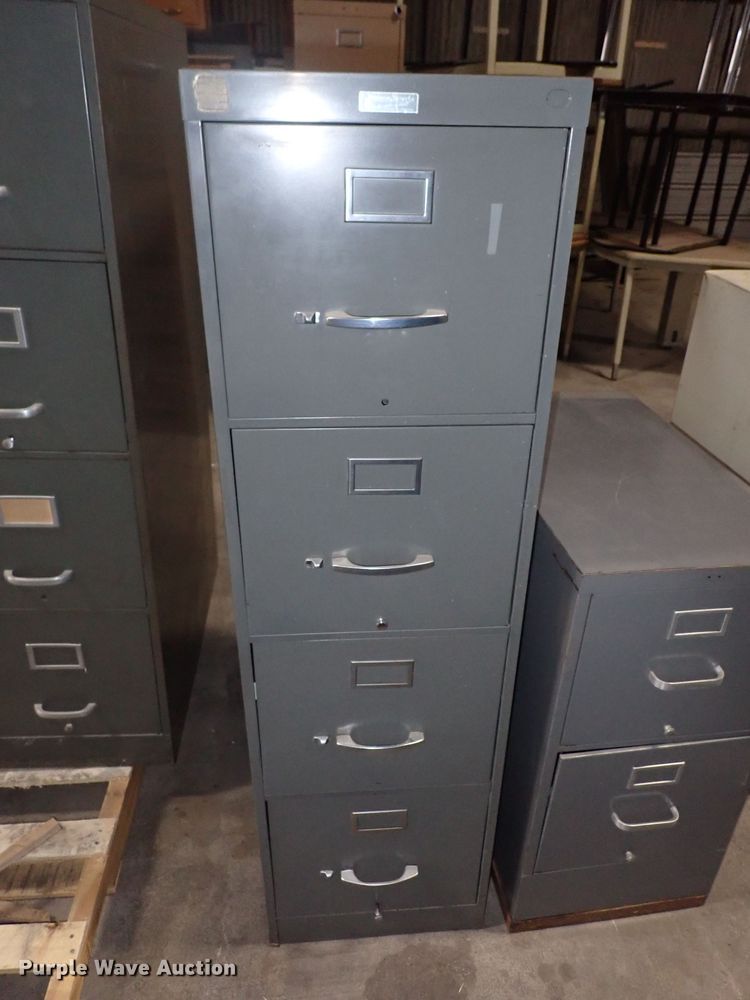 image for item IB9103 (12) file cabinets