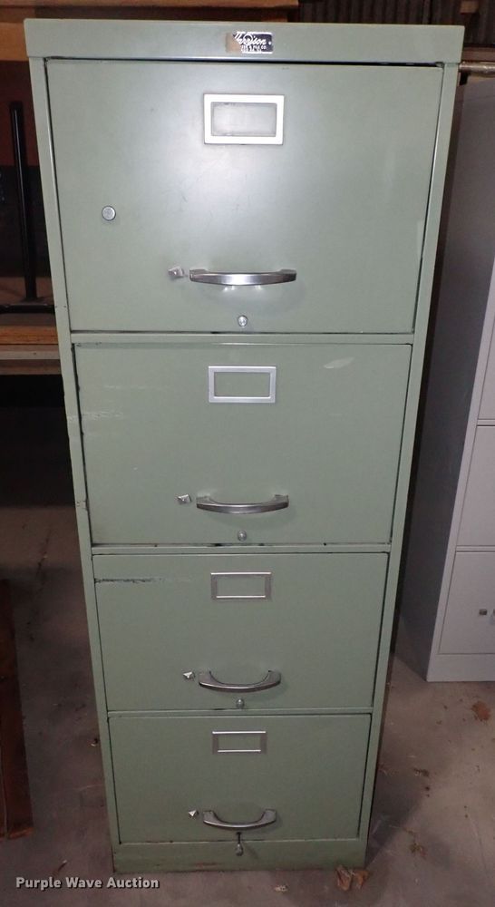 image for item IB9103 (12) file cabinets