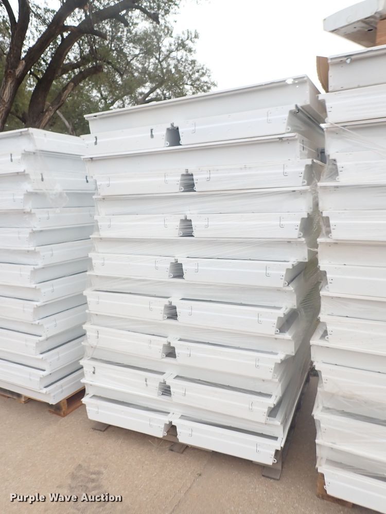 image for item IB9107 Approximately 300 lights