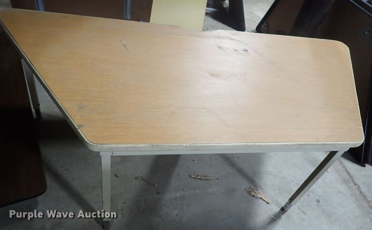 image for item IB9109 (5) trapezoid tables