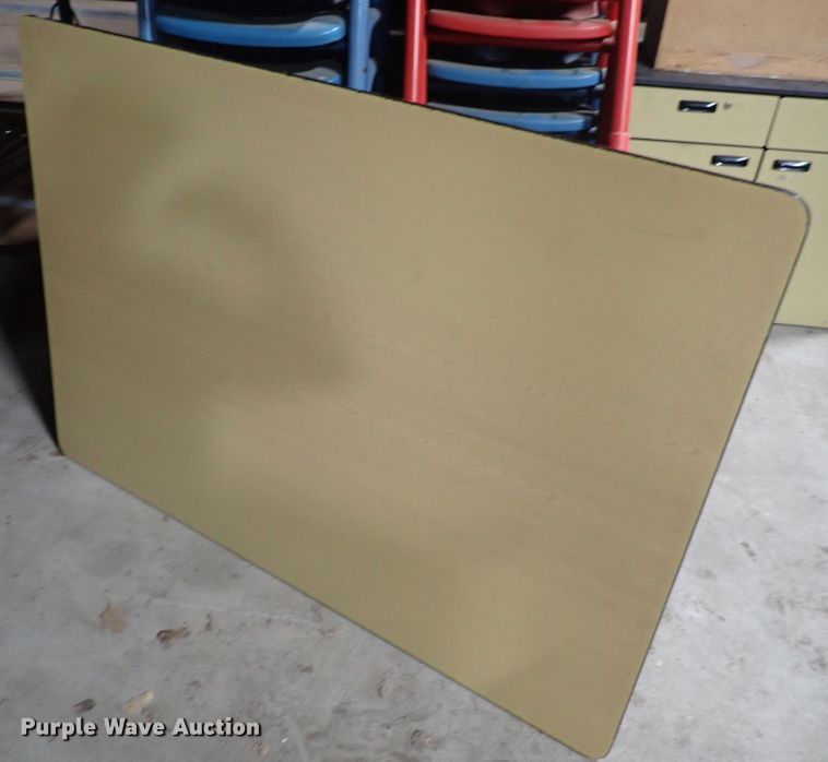 image for item IB9111 (4) wood tables