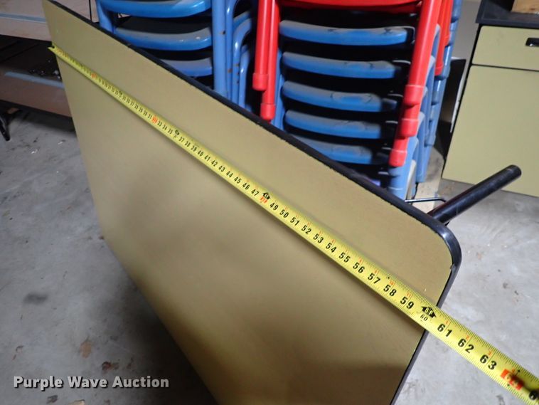 image for item IB9111 (4) wood tables