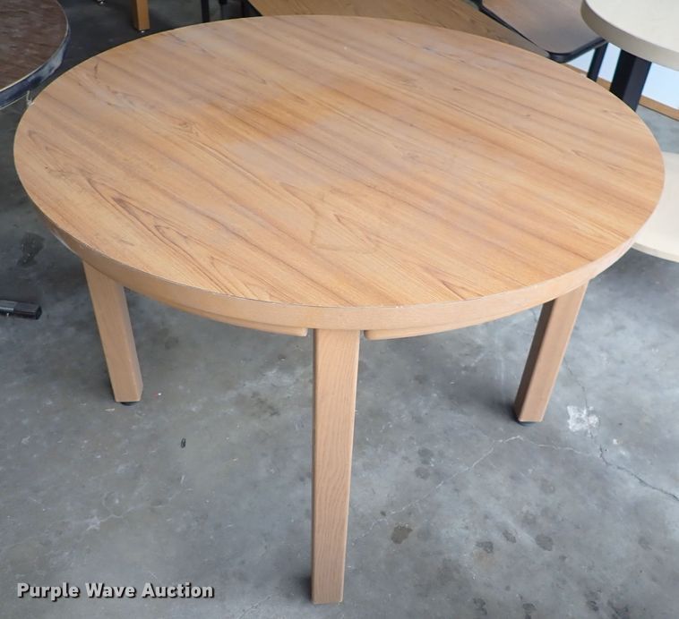 image for item IB9112 (7) wood tables