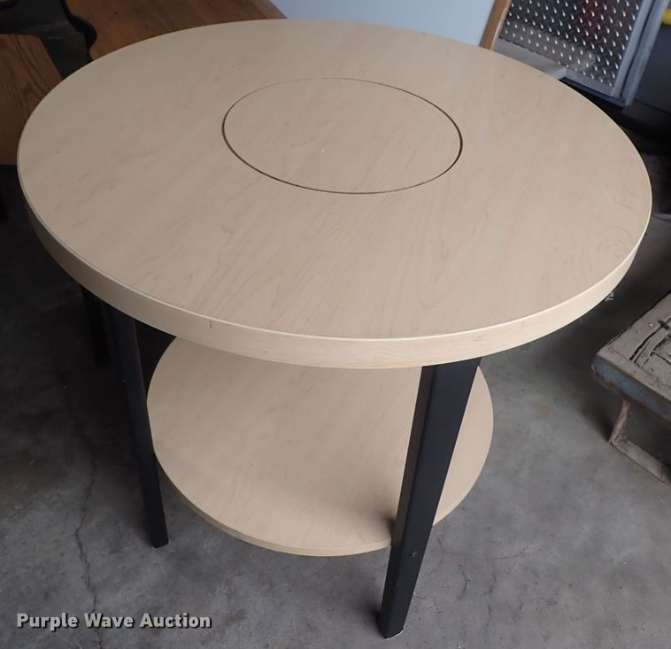 image for item IB9112 (7) wood tables
