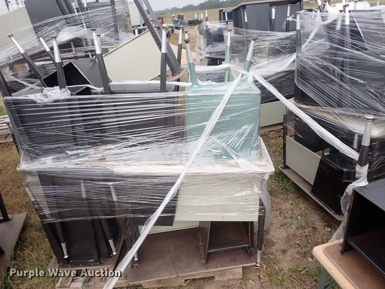 image for item IB9113 Approximately 60 desks