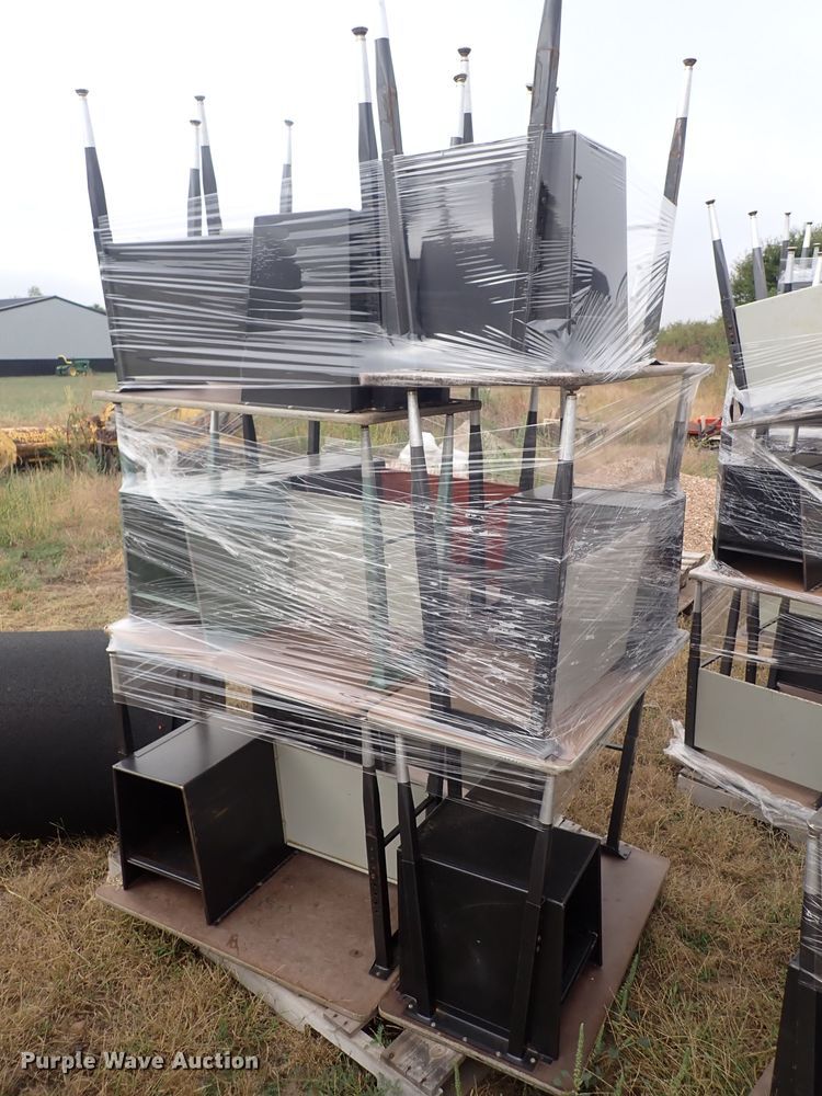 image for item IB9113 Approximately 60 desks