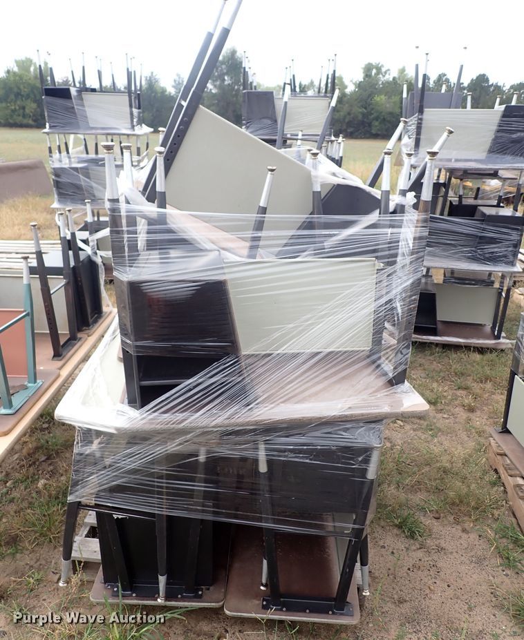 image for item IB9113 Approximately 60 desks