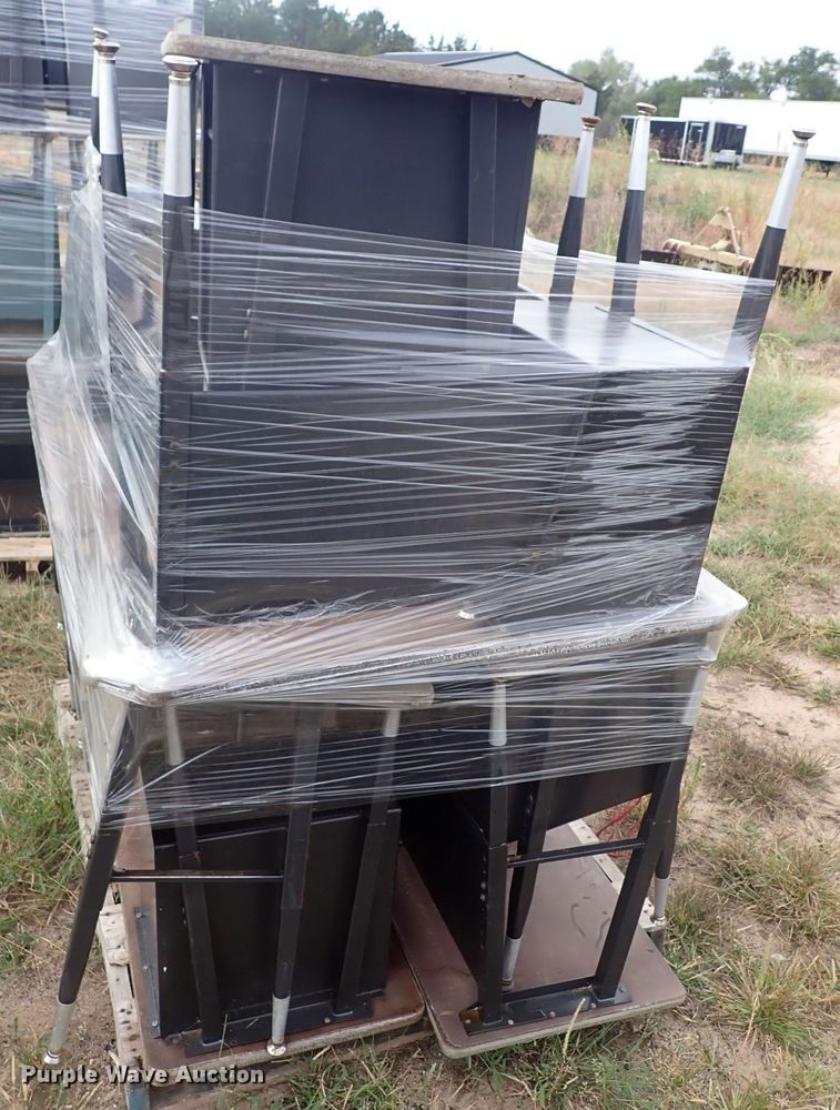 image for item IB9113 Approximately 60 desks