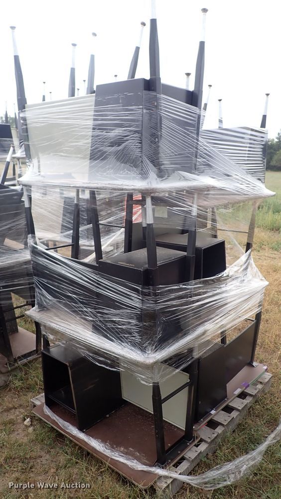 image for item IB9113 Approximately 60 desks