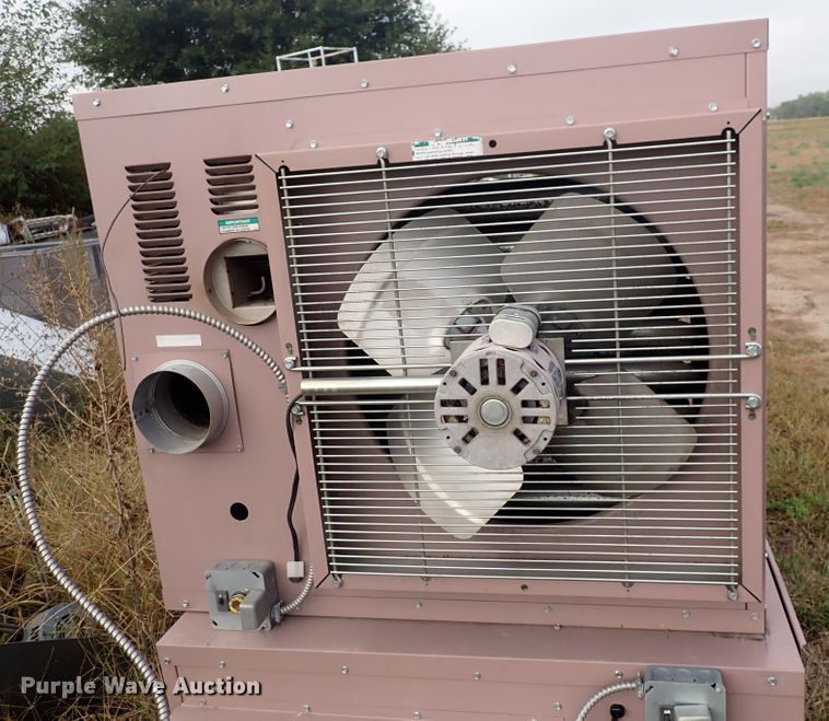 image for item IB9115 (2) Reznor SFT200 heaters