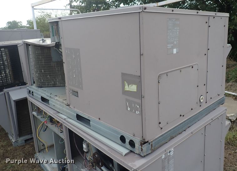 image for item IB9116 Approximately 25 HVAC units