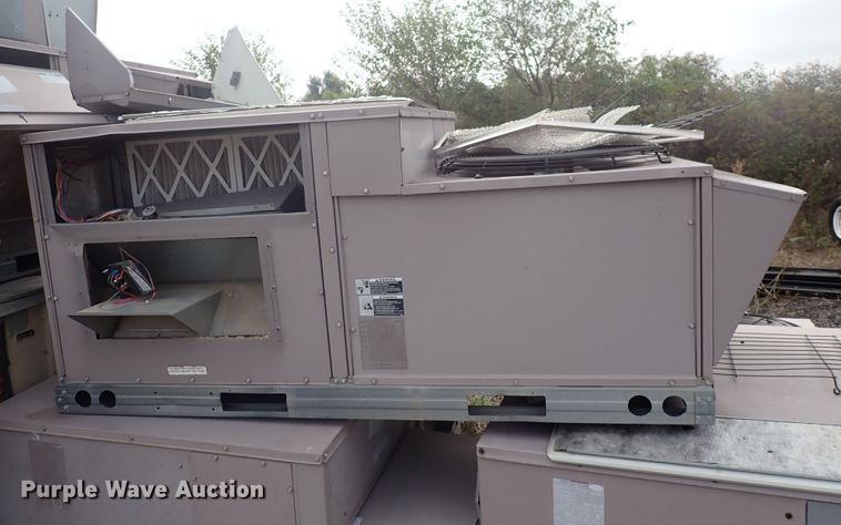 image for item IB9116 Approximately 25 HVAC units