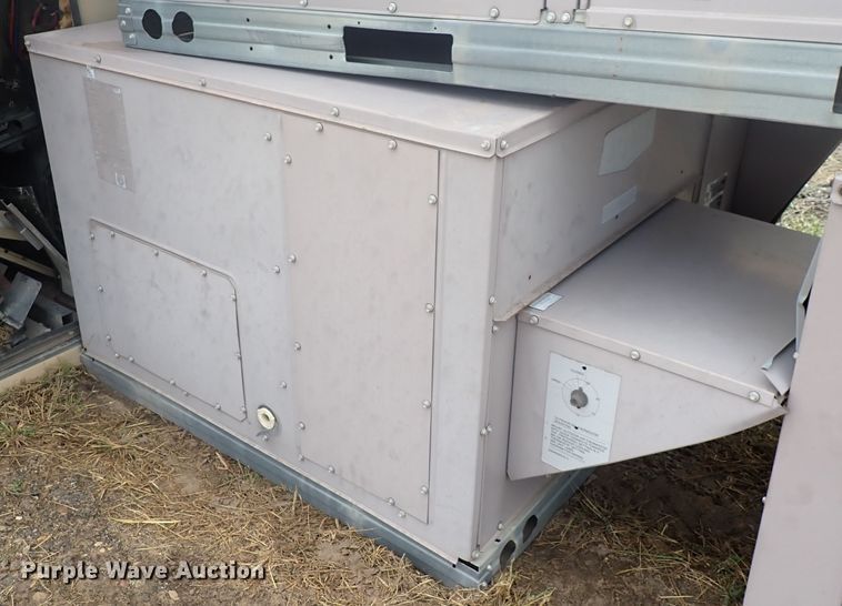 image for item IB9116 Approximately 25 HVAC units