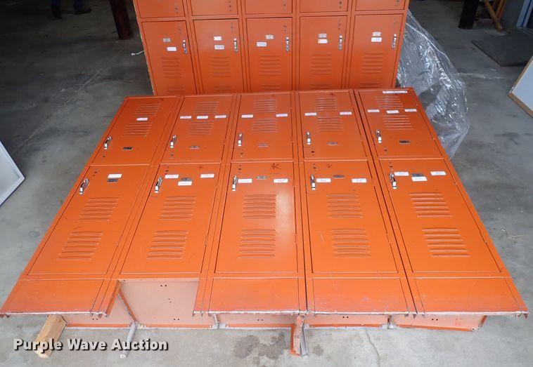 image for item IB9119 (2) locker sets