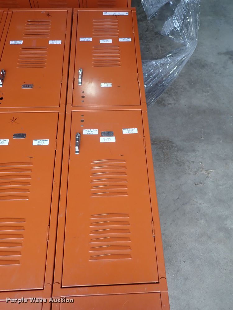 image for item IB9119 (2) locker sets