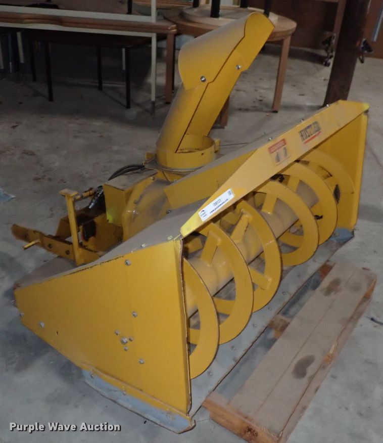 image for item IB9121 Hustler 920504  snow blower