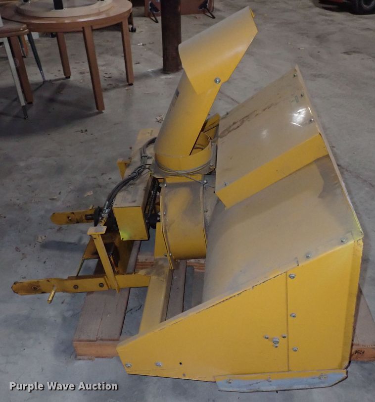 image for item IB9121 Hustler 920504  snow blower