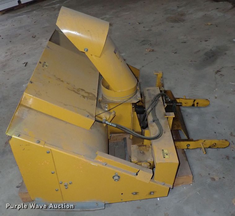 image for item IB9121 Hustler 920504  snow blower