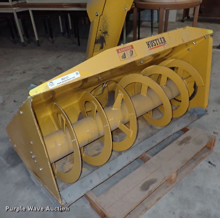 image for item IB9121 Hustler 920504  snow blower