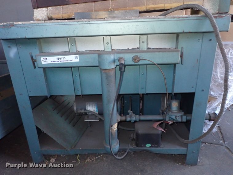 image for item IB9123 Johnson 133BES  forge