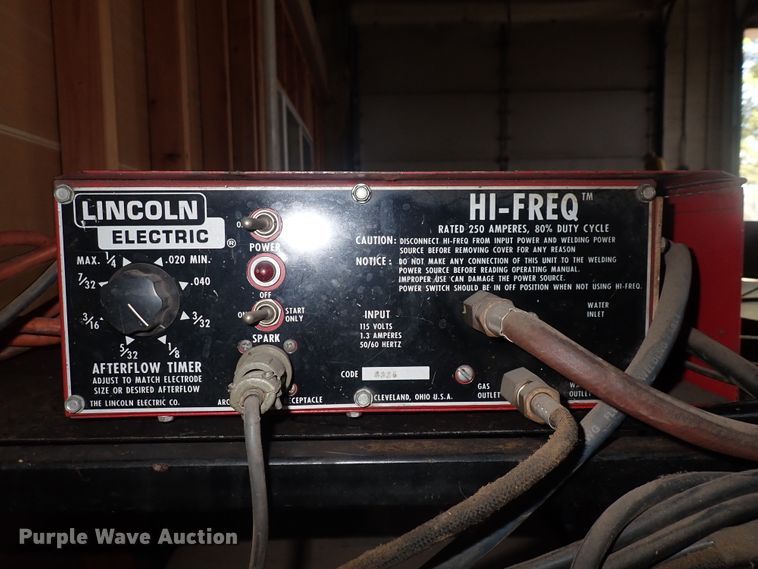 image for item IB9140 Lincoln Idealarc 250  arc welder