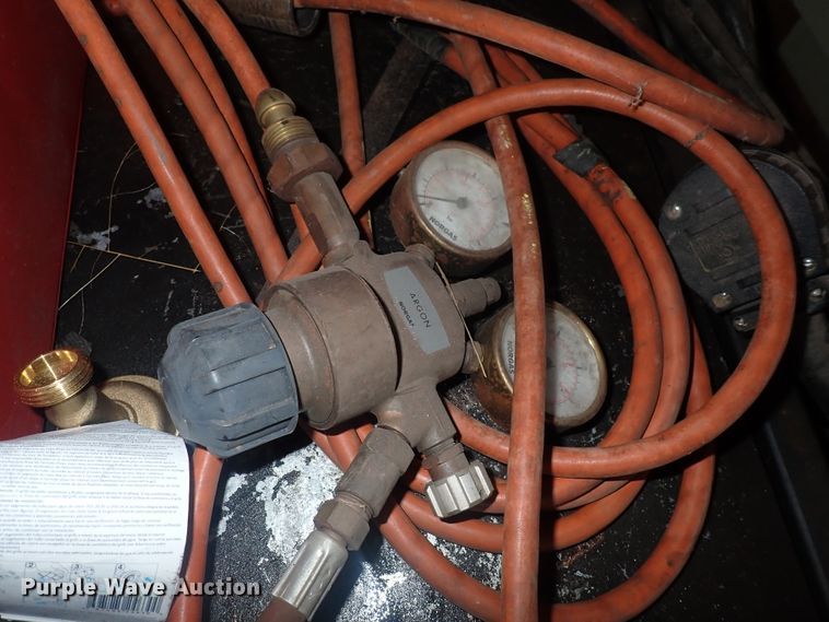 image for item IB9140 Lincoln Idealarc 250  arc welder