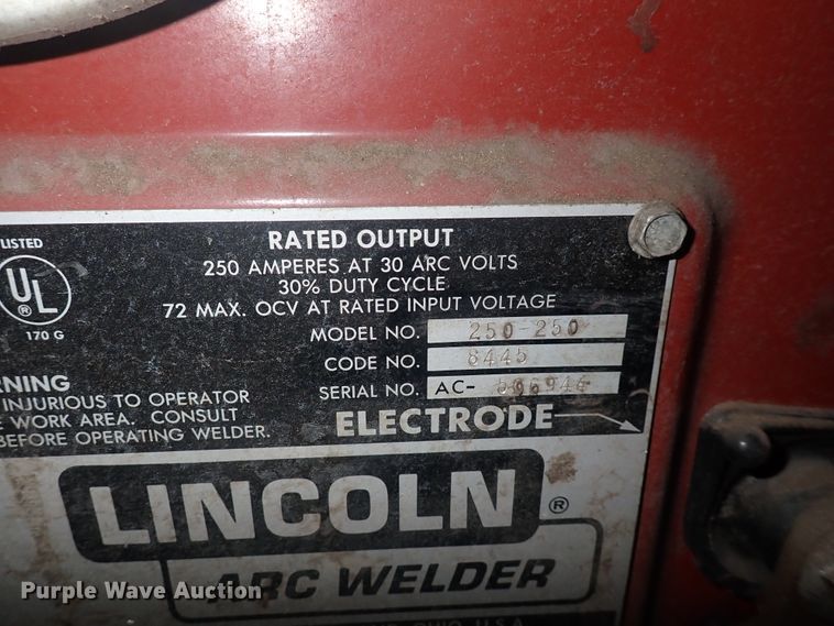 image for item IB9140 Lincoln Idealarc 250  arc welder